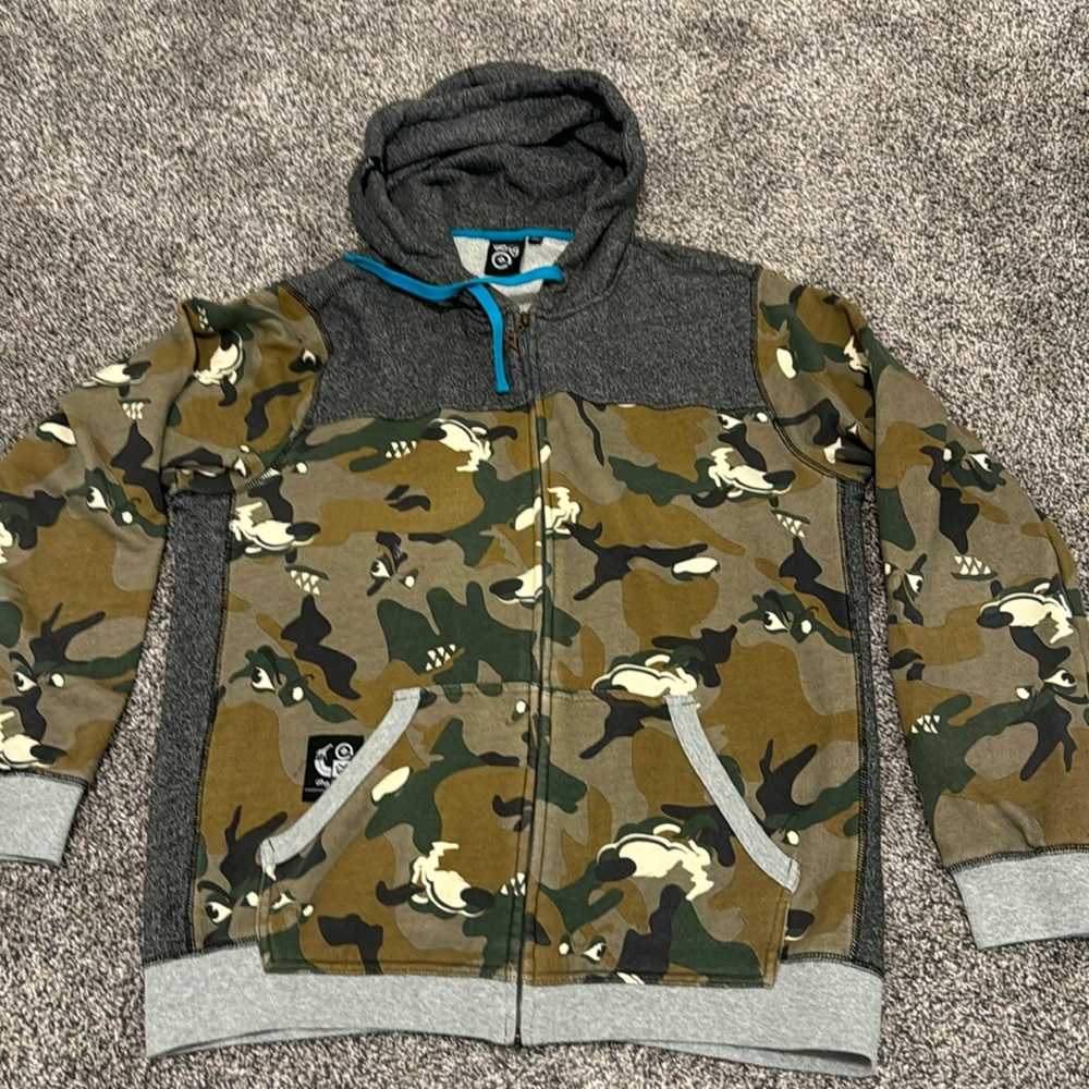 LRG Size Large Camo Hoodie